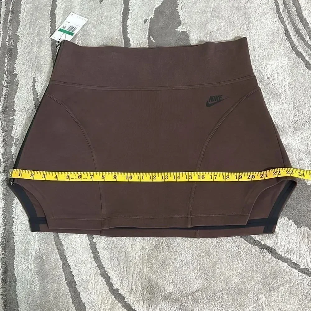 Nike Sportswear Tech Fleece High-Waisted Brown Mini Skirt